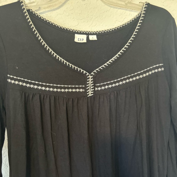 Black Peasant/Boho Blouse with White Embroidered Trim Size S - Picture 3 of 5